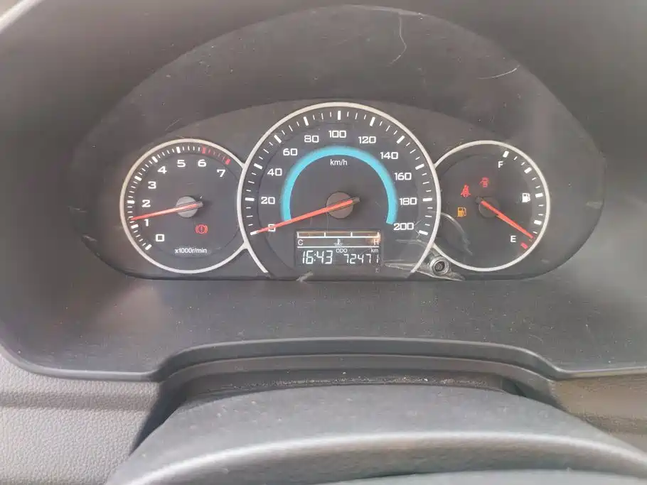 Wuling Hongguang V — миниатюра 14