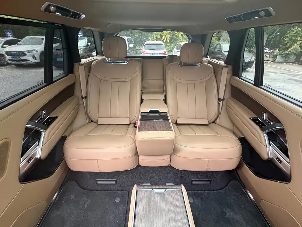 Land Rover Range Rover — миниатюра 9