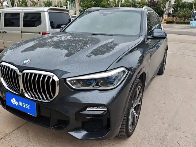 BMW X5 2019
