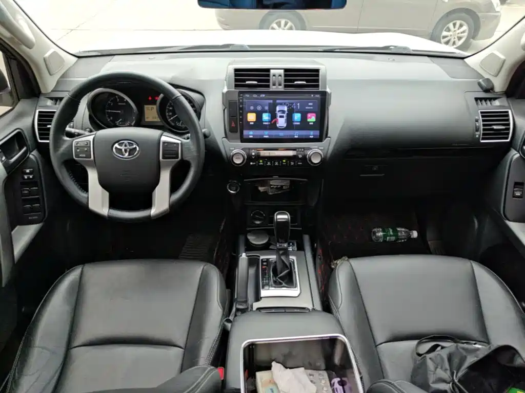 Toyota Prado — миниатюра 10