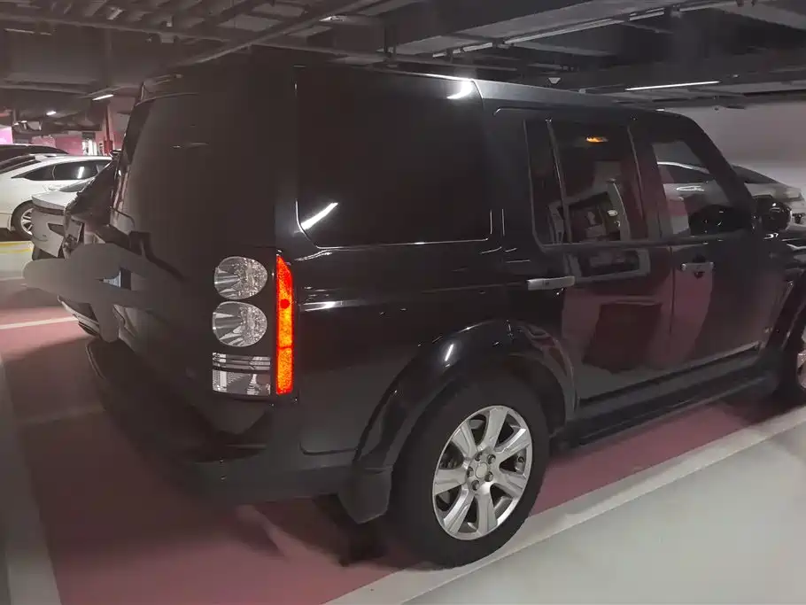 Land Rover Discovery 2014 3.0 SC V6 SE