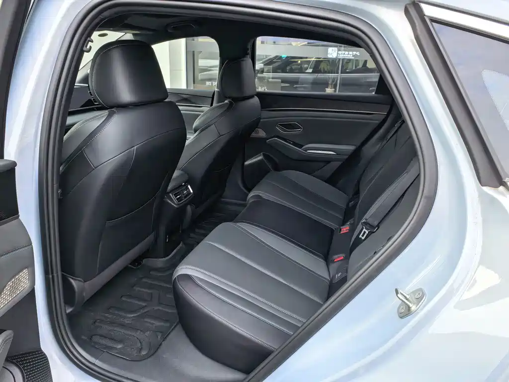 BYD Qin L — миниатюра 4