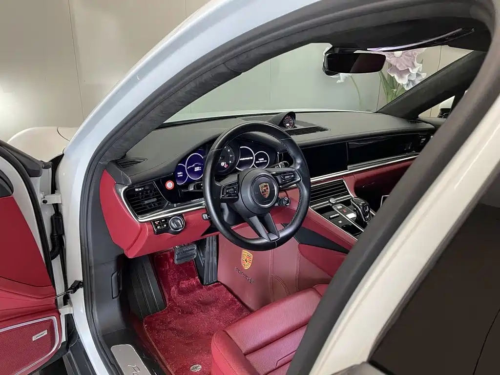Porsche Panamera — миниатюра 24
