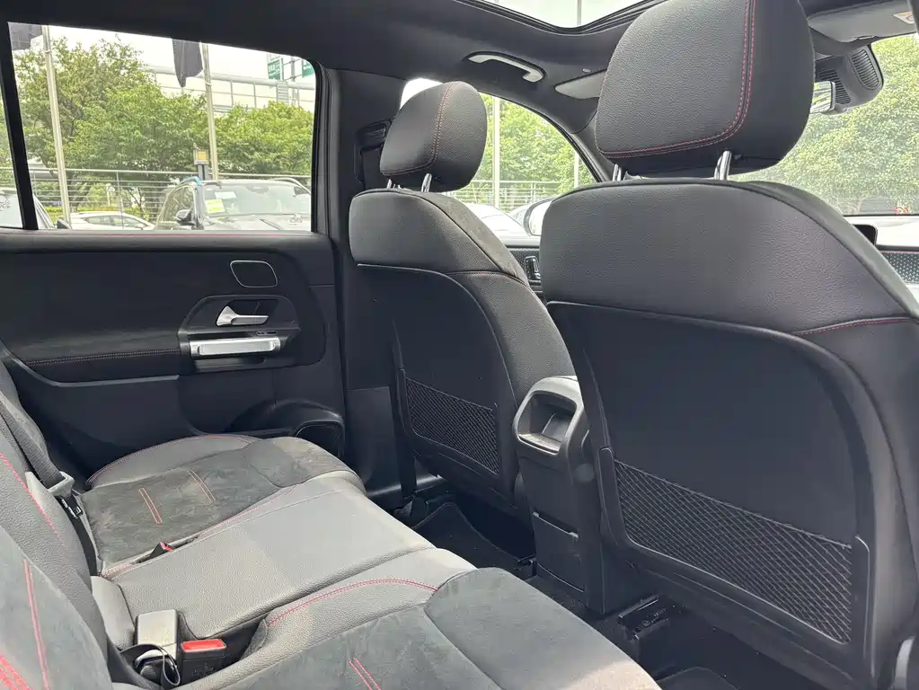 Mercedes-Benz GLB A MG 2024 AMG GLB 35 4MATIC