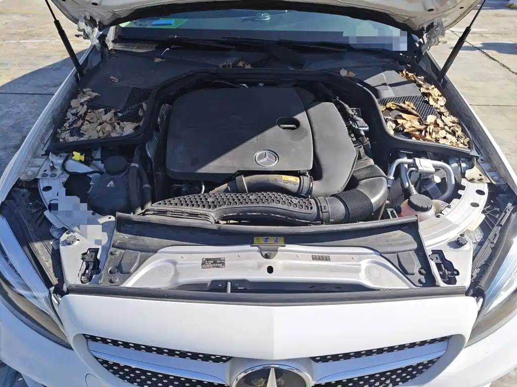 Mercedes-Benz C-Class — миниатюра 11