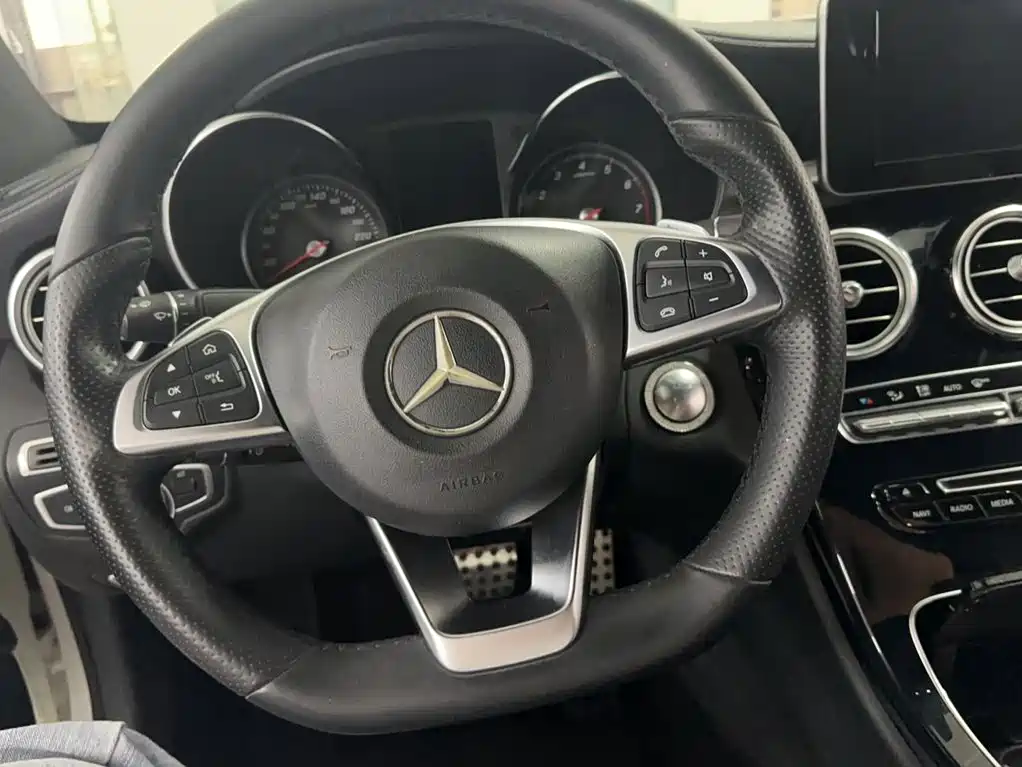 Mercedes-Benz C-Class (Import) — миниатюра 10