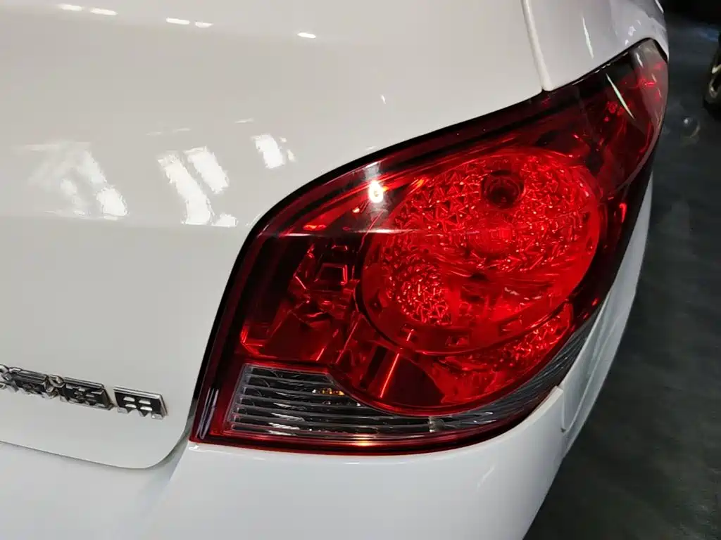 Chevrolet Cruze — миниатюра 8