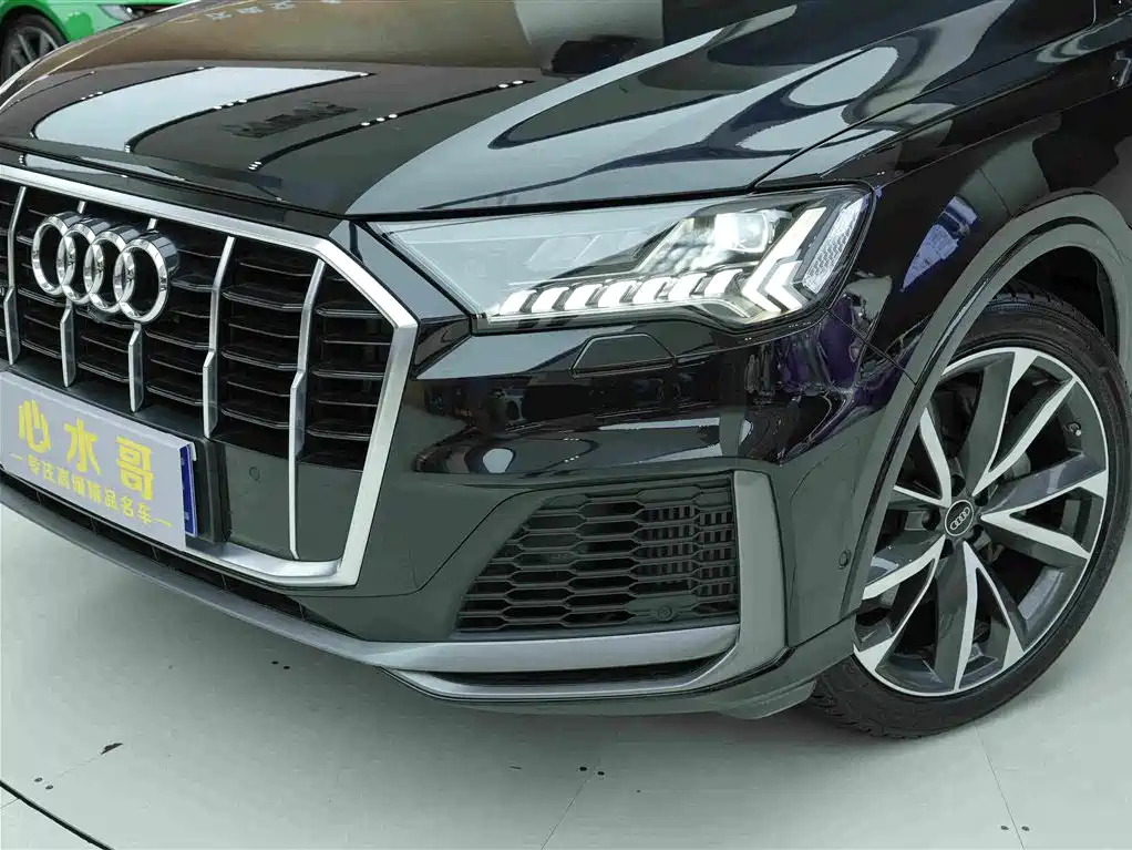 Audi Q7 — миниатюра 17