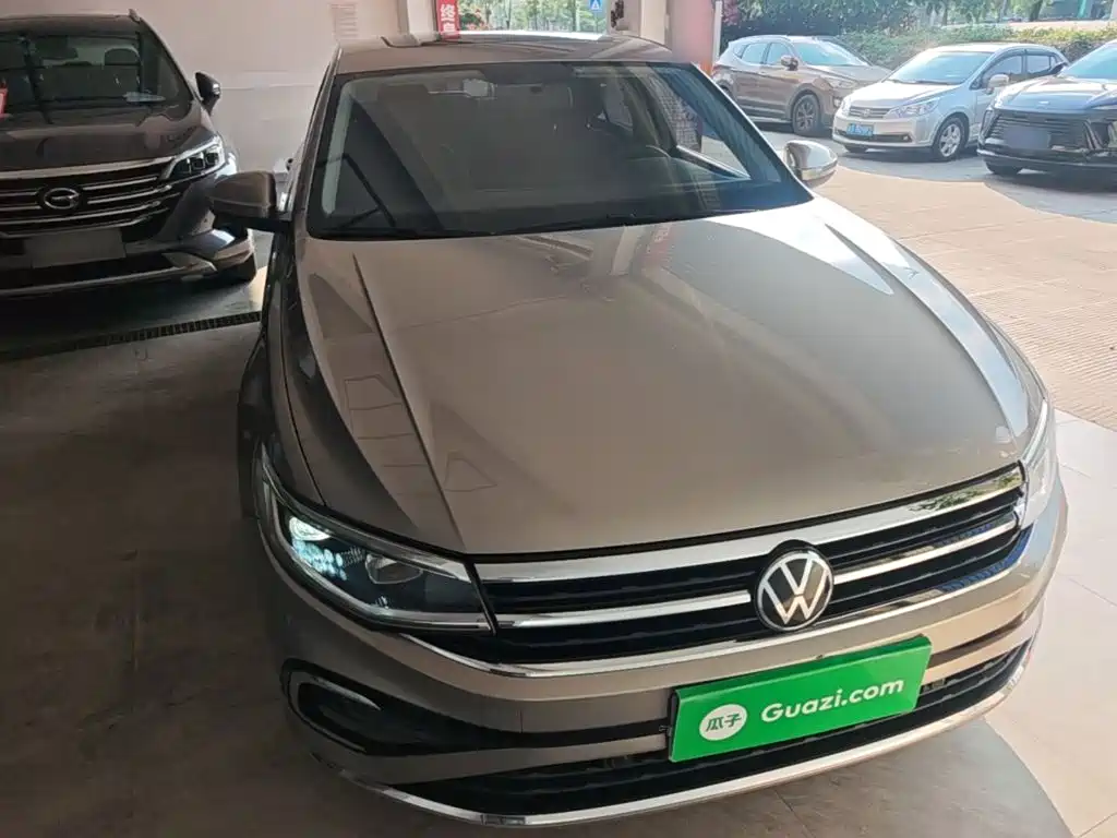 Volkswagen Bora — миниатюра 3