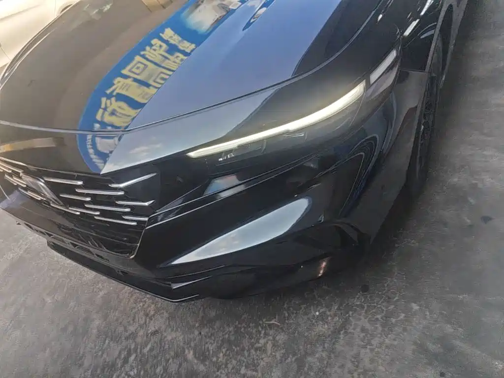 Honda Accord — миниатюра 24