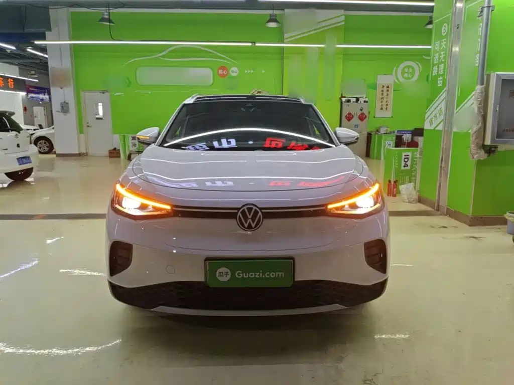 Volkswagen ID.4 Crozz — миниатюра 3
