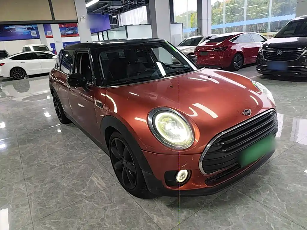 MINI Mini Clubman — миниатюра 4