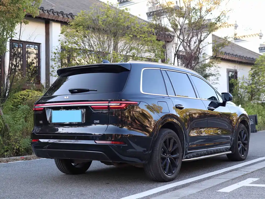 Li Auto Li ONE — миниатюра 5