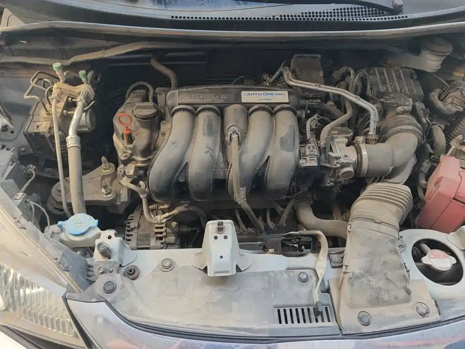 Honda Fit — миниатюра 10