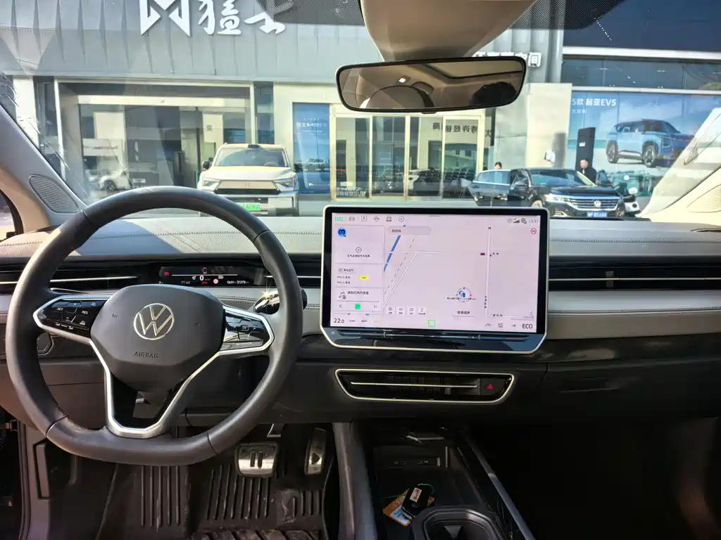 VOLKSWAGEN ID.7 VIZZION