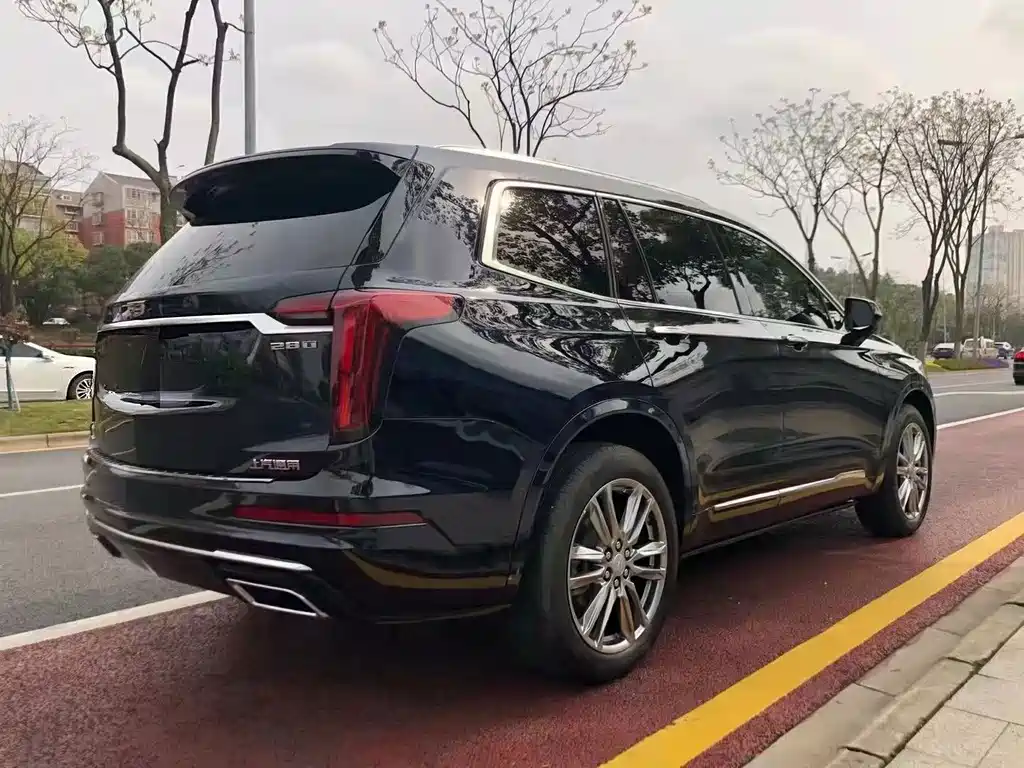Cadillac XT6 — миниатюра 8