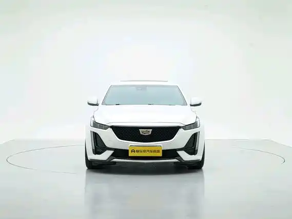 Cadillac CT5 — миниатюра 4