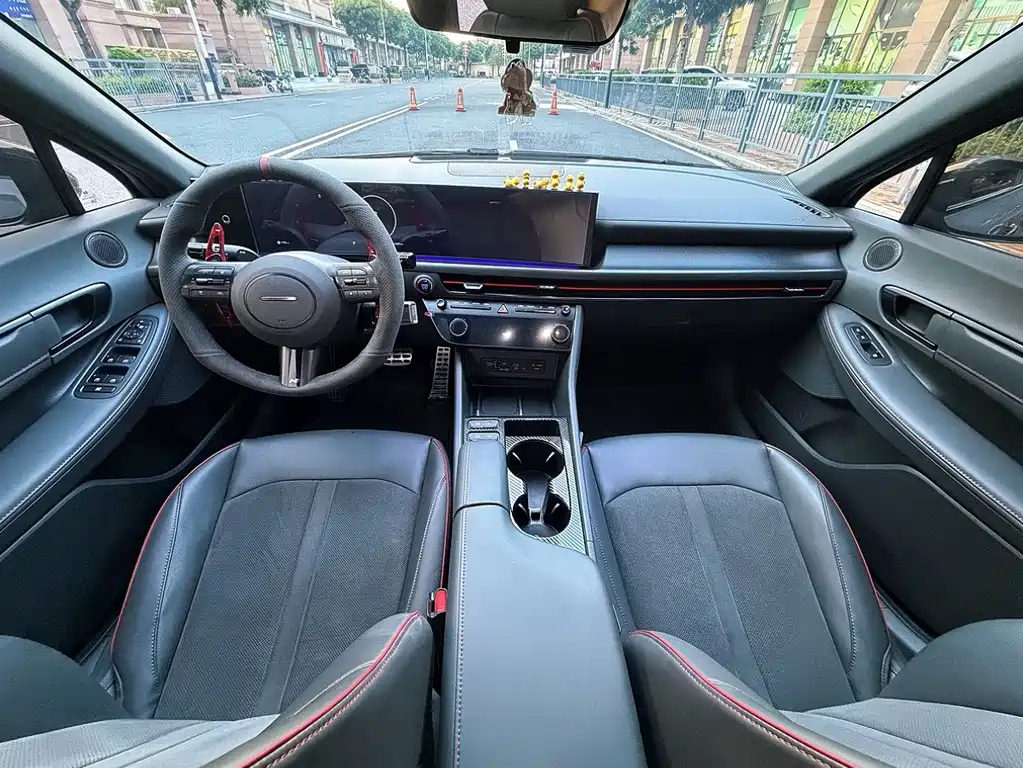 Hyundai Sonata — миниатюра 5