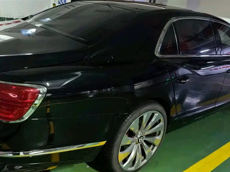 Bentley Flying Spur 2017 4.0T V8 S Standard