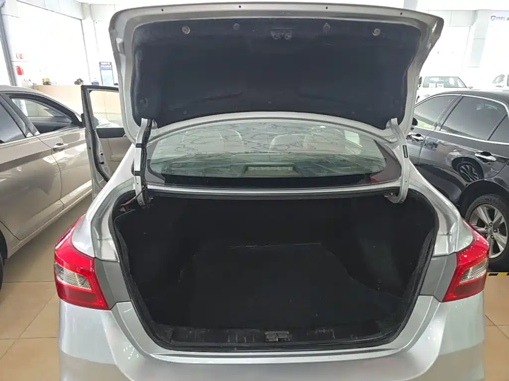 Nissan Sylphy — миниатюра 19