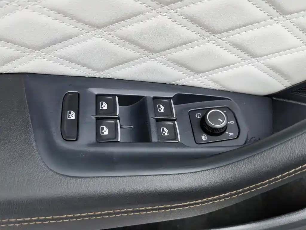 Volkswagen Magotan — миниатюра 9