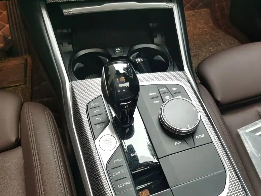 BMW 3 Series — миниатюра 15