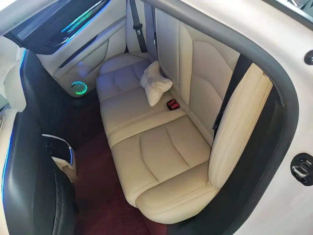 Cadillac CT6 — миниатюра 17