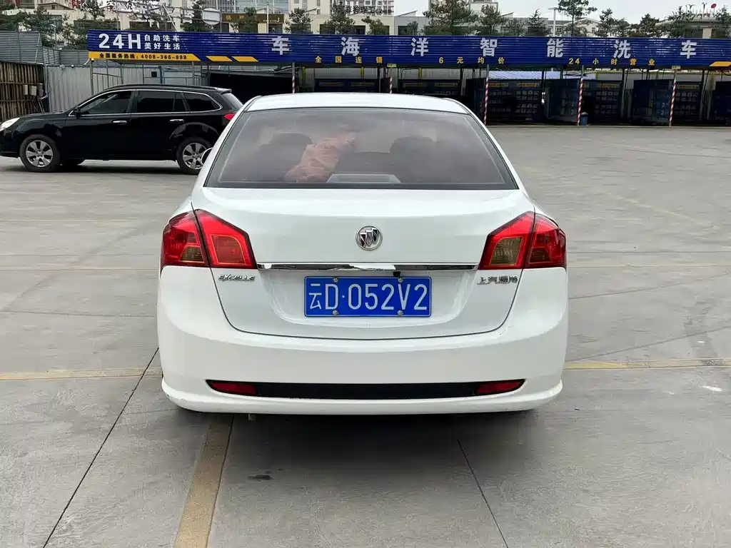 Buick Excelle — миниатюра 8