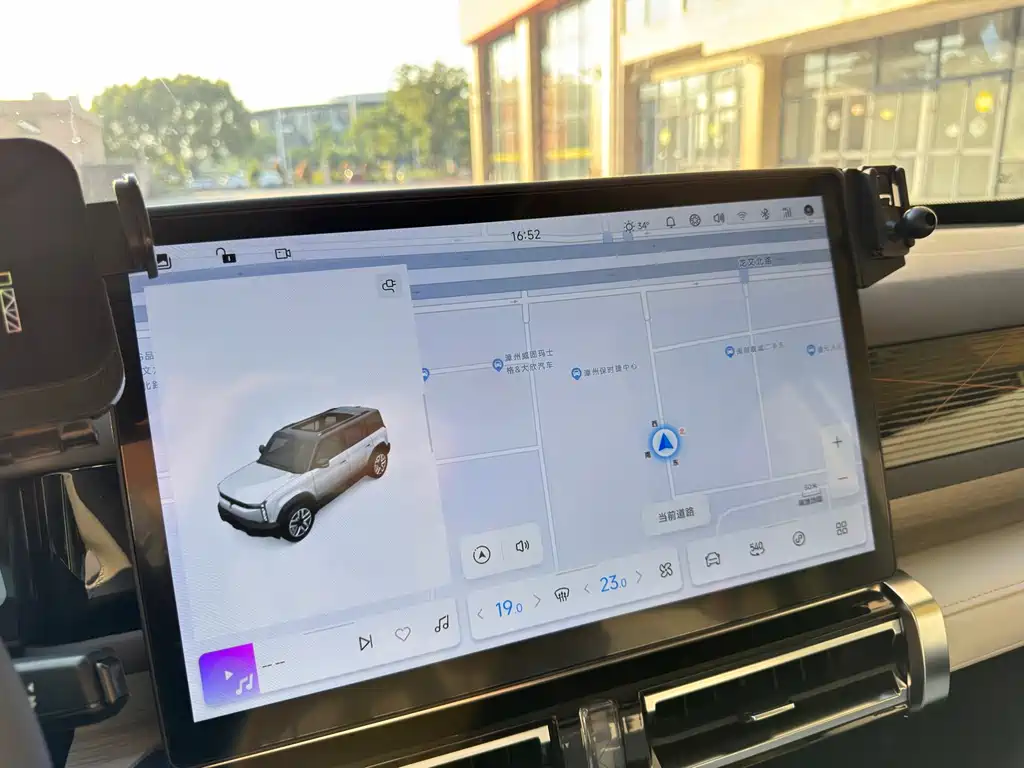 iCAR iCAR 03 — миниатюра 19