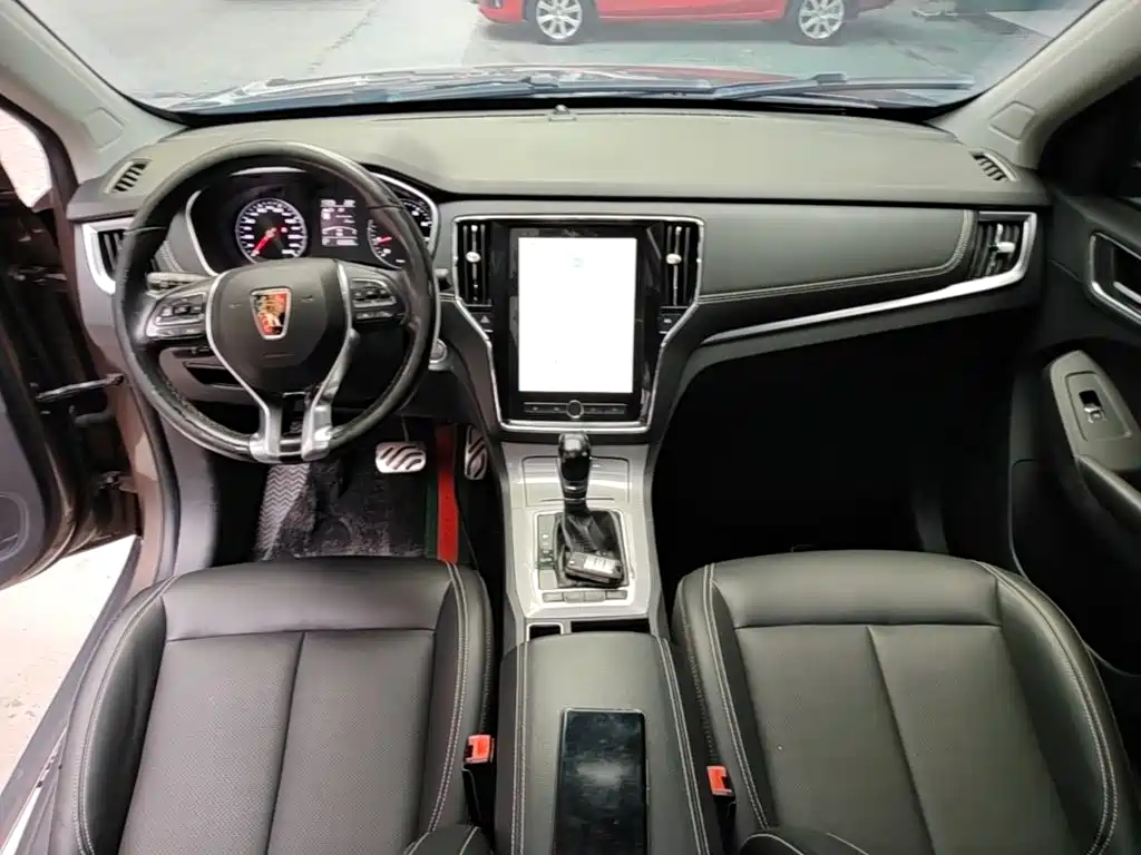 Roewe RX5 — миниатюра 10