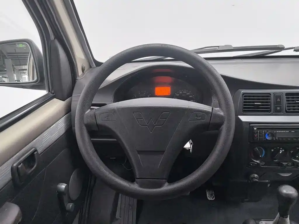 Wuling Rongguang — миниатюра 11