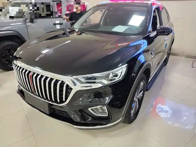 Hongqi HS5