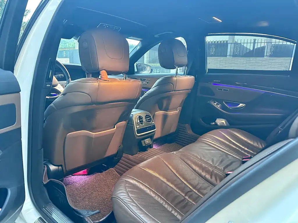 Mercedes-Benz S-Class — миниатюра 6