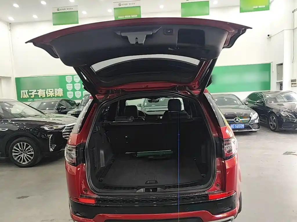 Land Rover Discovery Sport — миниатюра 19