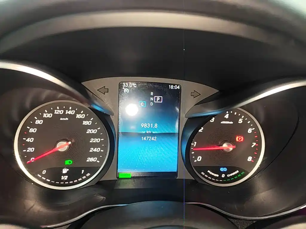Mercedes-Benz C-Class — миниатюра 12