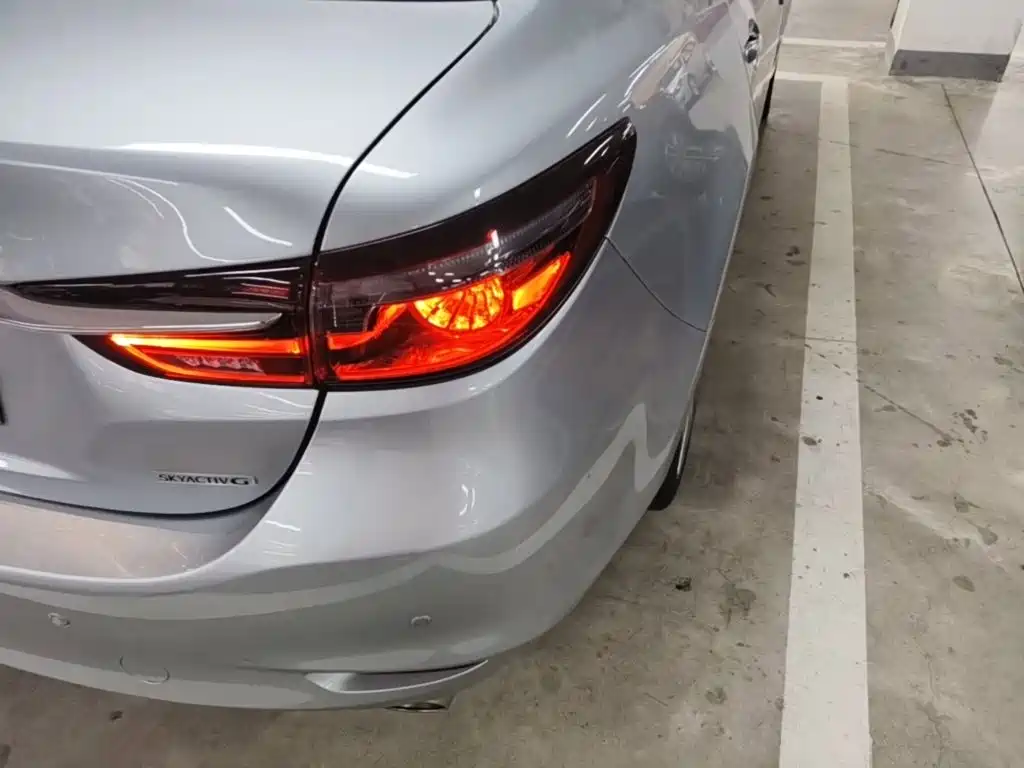 Mazda Atenza — миниатюра 8