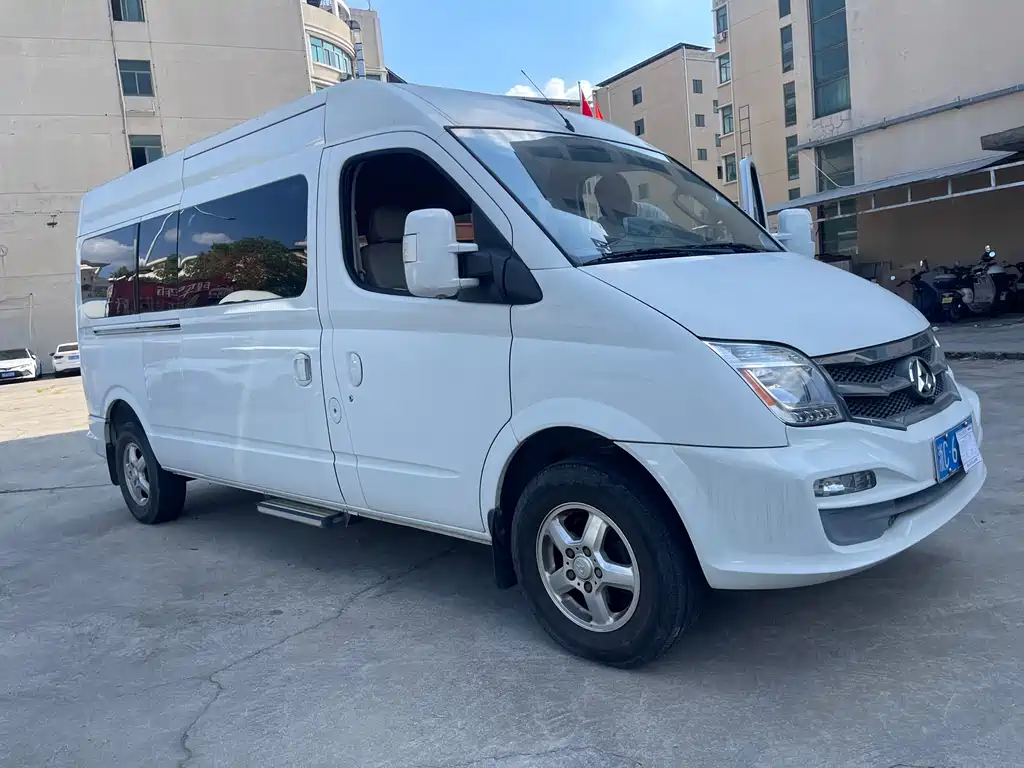 MAXUS V80 — миниатюра 9