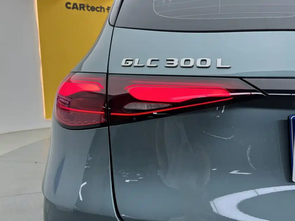 Mercedes-Benz GLC — миниатюра 9