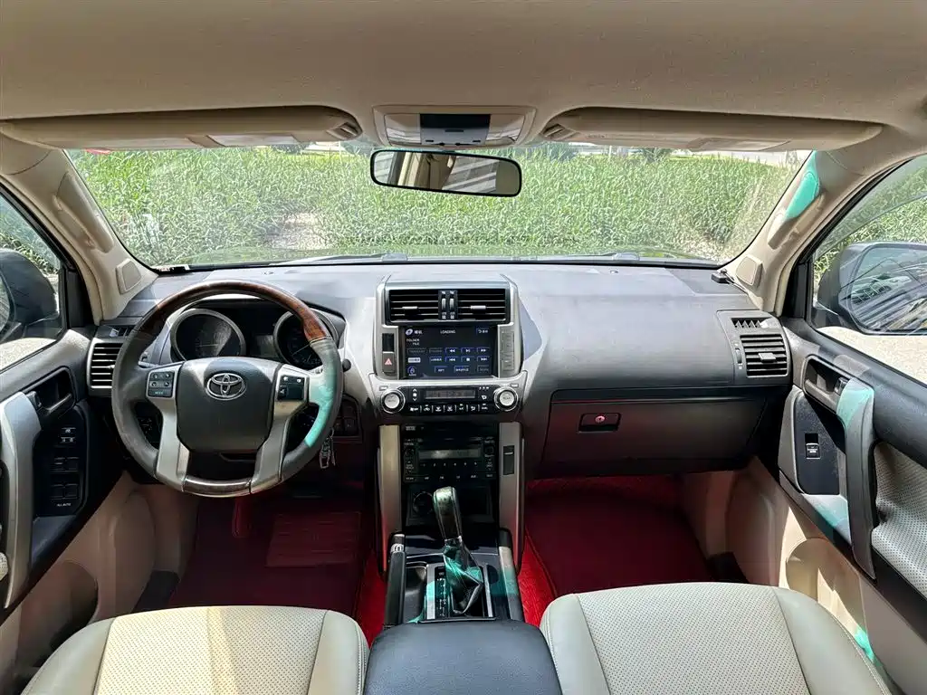 Toyota Land Cruiser Prado 2010 2.7L