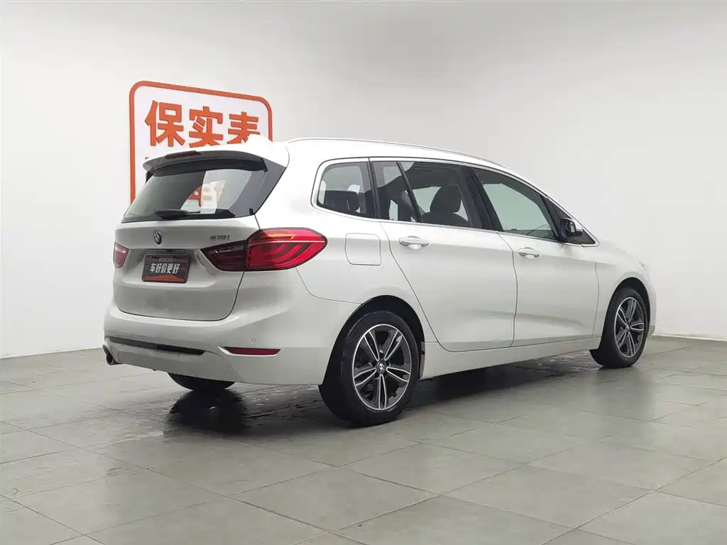BMW 2 SERIES MULTIFUNCTIONAL STATION WAGON