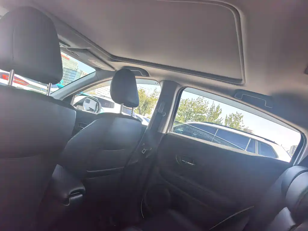 Honda Vezel — миниатюра 13
