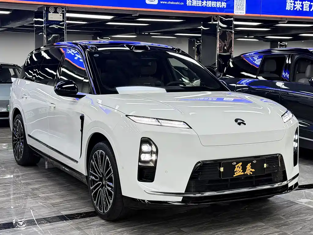 NIO ES8 2026 мест Executive