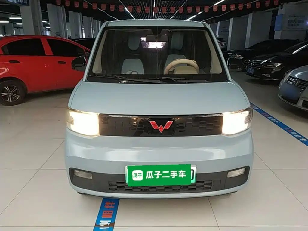 Wuling MINIEV — миниатюра 3