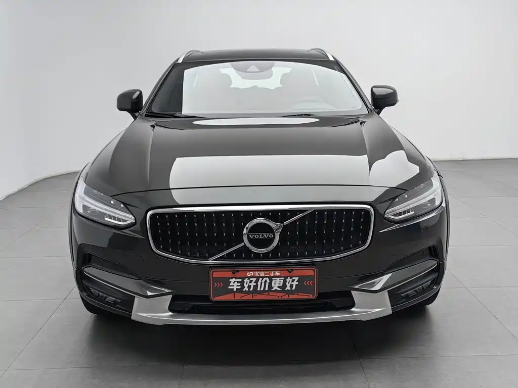 Volvo V90 — миниатюра 3