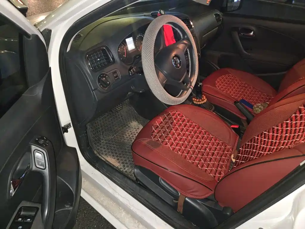 Volkswagen Polo — миниатюра 12