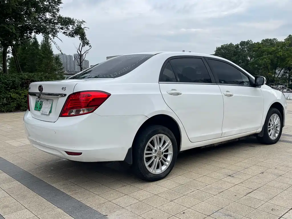 BYD e5 — миниатюра 7