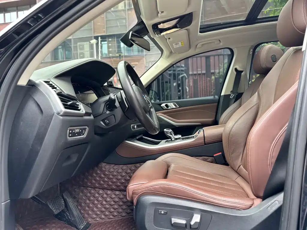BMW X5 2021 xDrive30i M Sport