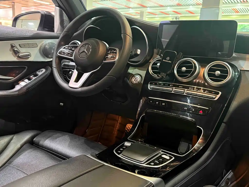 Mercedes-Benz GLC — миниатюра 9