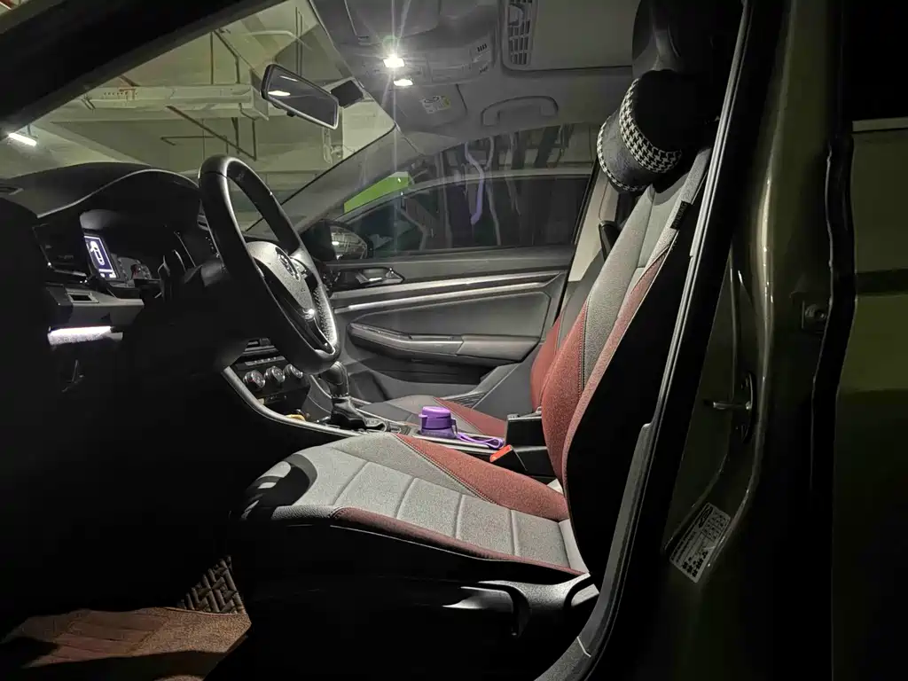 Volkswagen Bora — миниатюра 4