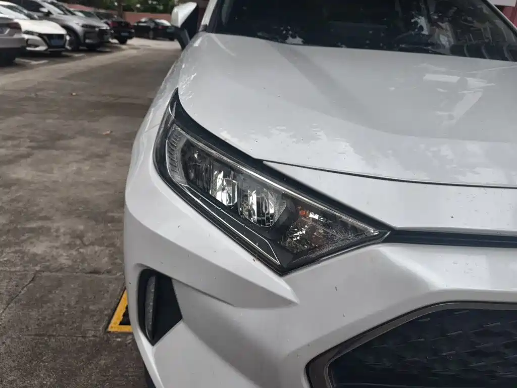 Toyota RAV4 Prime — миниатюра 7